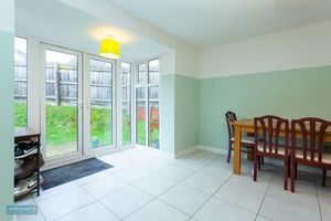 Family Room- click for photo gallery